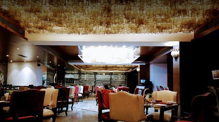 Rooftop Ambience Golden Oak La Marvella Hotel