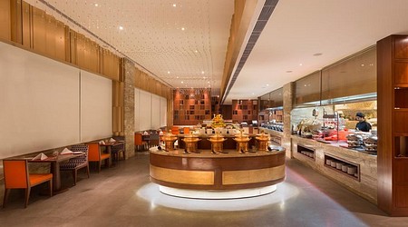 Holiday Inn | Banquet Halls in Sardar Patel Marg, Jaipur