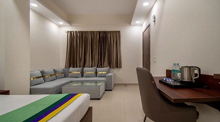 Rooftop Ambience House 8948