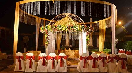 Rooftop Ambience Lutyens Resort