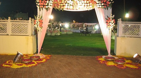 Rooftop Ambience The Icon Conventions & Banquet