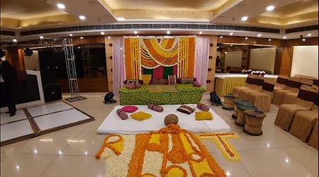 Rooftop Ambience The Vaishali Inn