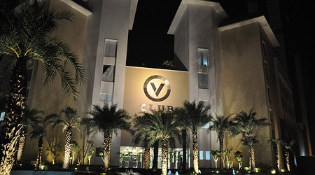 Rooftop Ambience V Club