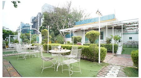 Seating Area of Baraamda