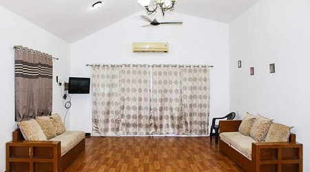 Seating Area of Farm 8753