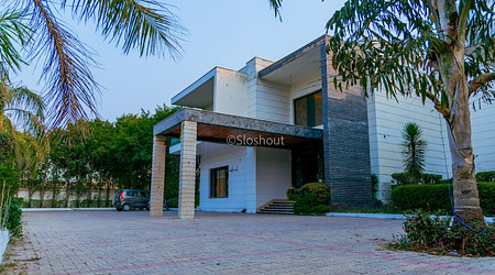 Farmhouse 8181 | Farmhouse in Chattarpur, Delhi