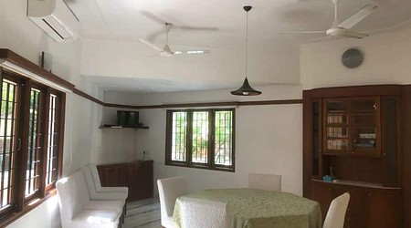 Seating Area of House 8912