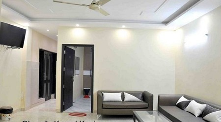 Seating Area of Oberois Kamal Kunj