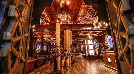 Seating Area of The Flying Dutchman