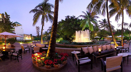 six degrees - the leela mumbai a perfect corporate party place