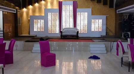 Terrace Area at 24 Carat Platinum