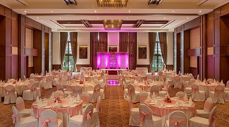 Club 5 | Banquet Halls in Golf Course Road, Gurgaon