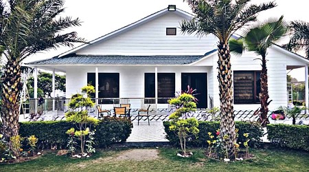 Farmhouse 7663 CN | Farmhouse in T. Nagar, Chennai