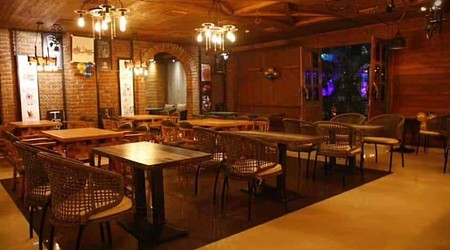 Woodbury | Restaurants in Vasundhara, Ghaziabad