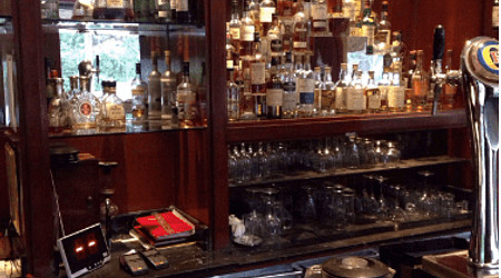 the lounge bar - sheraton new delhi hotel a perfect corporate party place