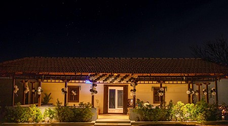 Farmhouse 5651 MU | Farmhouse in Malad West, Mumbai