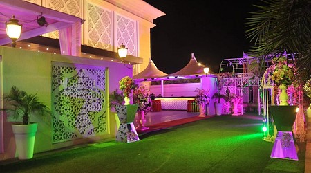 Park Crown Banquet | Wedding Lawns in Kaushambi, Ghaziabad