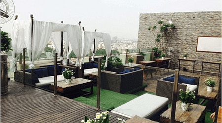 vibe - the sky bar - hilton garden inn a perfect corporate party place