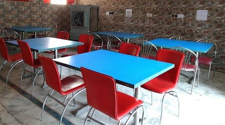 waves restro bar a perfect corporate party place