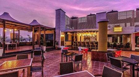 z-bar a perfect corporate party place