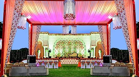 Signature Banquet & Party Lawn Greater Noida