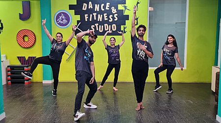 Shuffle Studio Sector 27