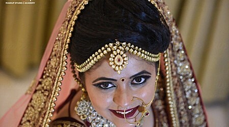 Make U Up Makeup Studio & Academy Connaught Place