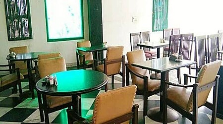 Sam's Restaurant & Bar | Restaurants in Paharganj, Delhi