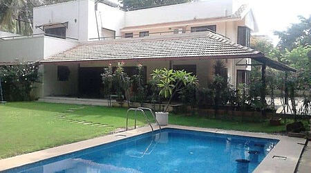 Farmhouse 9346 LU | Farmhouse in Hazratganj, Lucknow