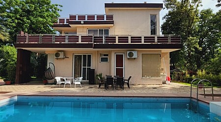 Farmhouse 2502 | Farmhouse in Sohna Road, Gurgaon