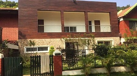 Farmhouse 3761 CN | Farmhouse in Egmore, Chennai