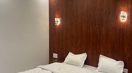 Farmhouse7515 Aravali Retreat