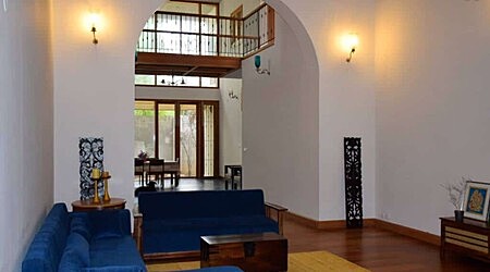 Farmhouse 9040 KO | Farmhouse in Ballygunge, Kolkata