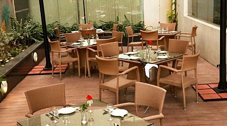 Alfresco Cafe - Keys Hotel | Restaurant in Pimpri, Pune