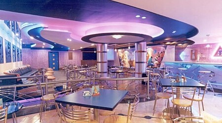 Apache Fluid Lounge | Restaurant in Bavdhan, Pune