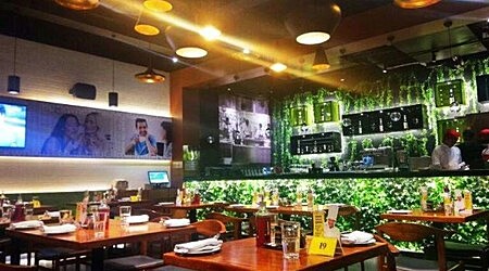 Cafe Mezzuna | Restaurant in Prince Anwar Shah Road, Kolkata