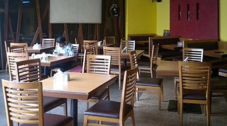 Cafe XO The Lounge Bar | Restaurant in Chembur, Mumbai