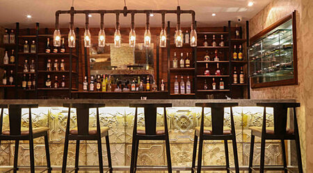 District Lounge - The Shalimar Hotel | Restaurant in Kemps Corner, Mumbai