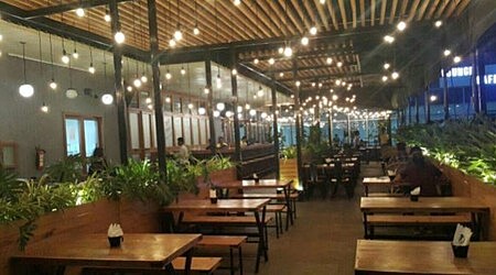 Jonky Cafe And Brewery | Restaurant in Hinjawadi, Pune