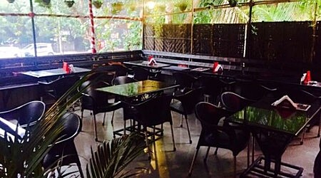 Radz Cafe | Restaurant in FC Road, Pune