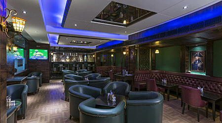 The Oaks - Lounge and Bar - GCC Hotel and Club | Restaurant in Mira Road, Mumbai