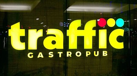 Traffic Gastropub | Restaurant in Chinar Park, Kolkata