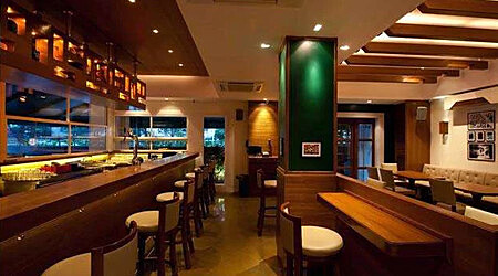 Woodside Inn | Restaurant in Andheri West, Mumbai