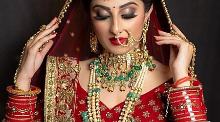 7 Shades by Puniti Sector 15