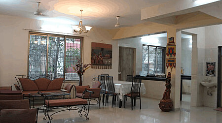 House 8223MU | Villas in Bandra East, Mumbai