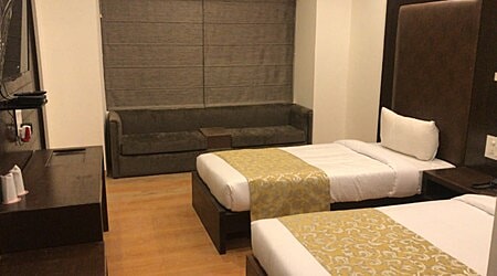 Terrace 4686 MG Road