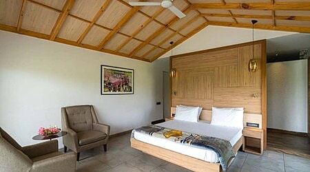 Farmhouse 0090 Greater Noida