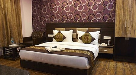 Hotel Waterfall | Banquet Halls in Paschim Vihar, Delhi