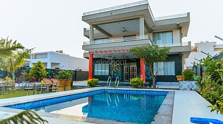 Farmhouse 744 Sohna Road