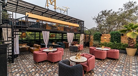 Maxout | Banquet Halls in Adchini, Delhi